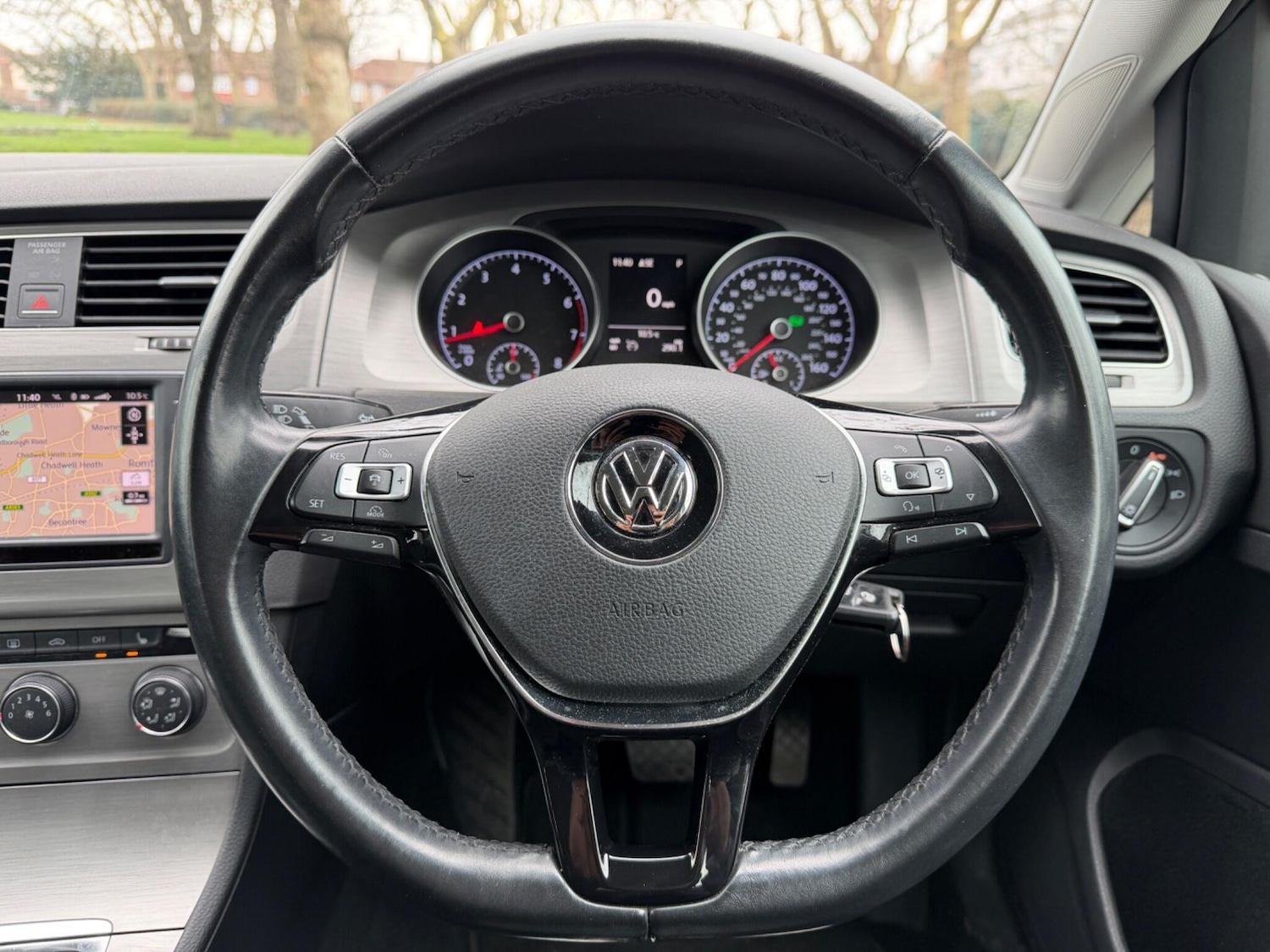 Used Volkswagen Golf 2016 for sale - 77625897: Photo 12