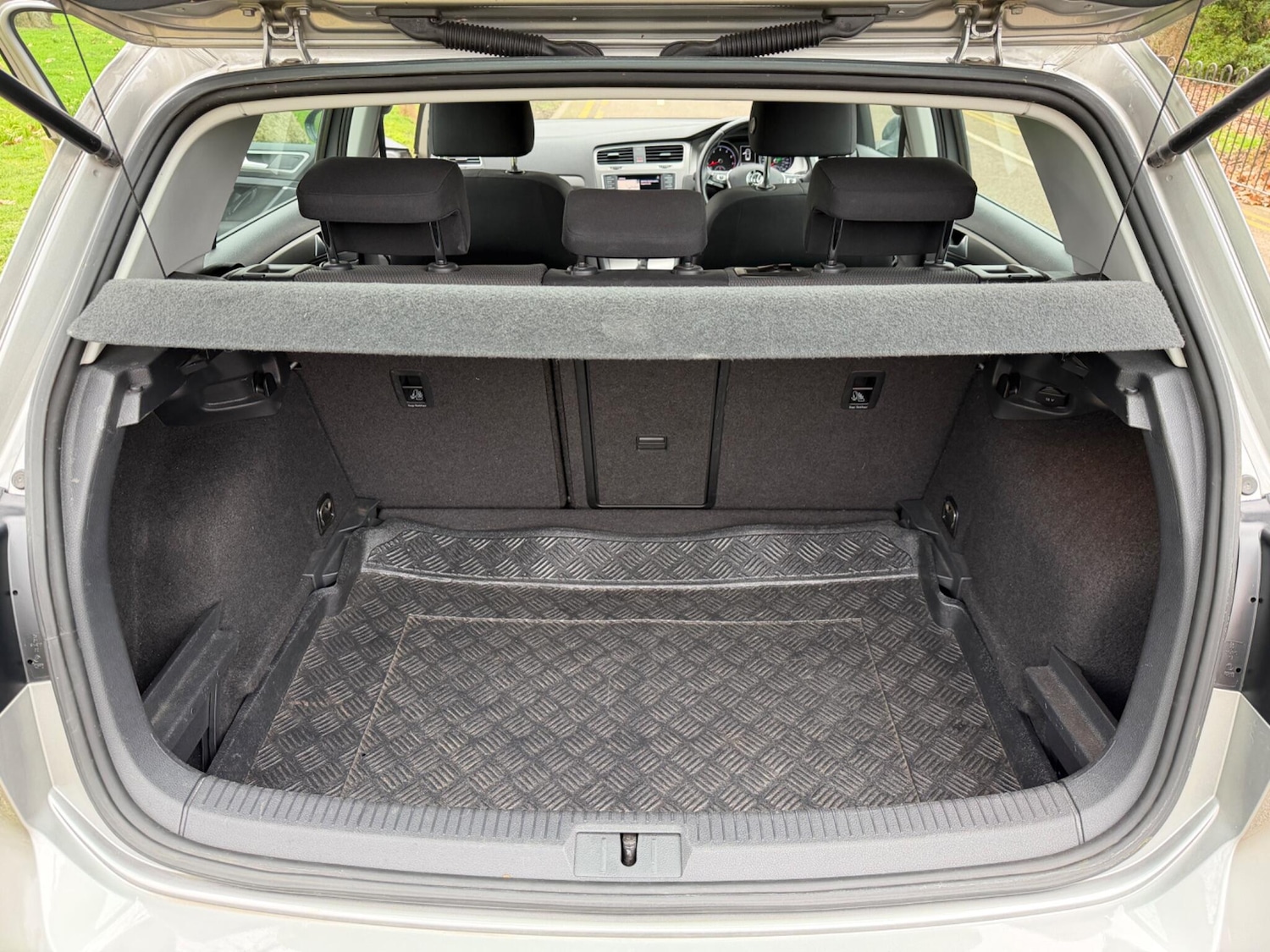 Used Volkswagen Golf 2016 for sale - 77625897: Photo 18