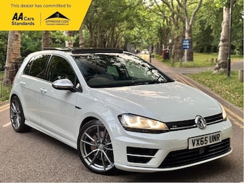 Used Volkswagen Golf 2016 for sale - 75905728: Photo