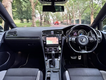 Used Volkswagen Golf 2016 for sale - 75905728: Photo