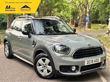 2019 (19) - 1.5 Cooper Classic 5dr Auto