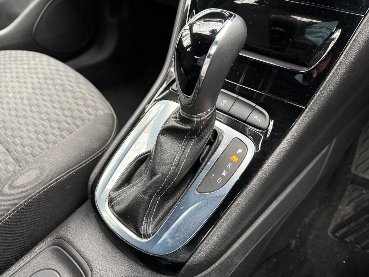 Used Vauxhall Astra for sale - 77807875: Photo 16