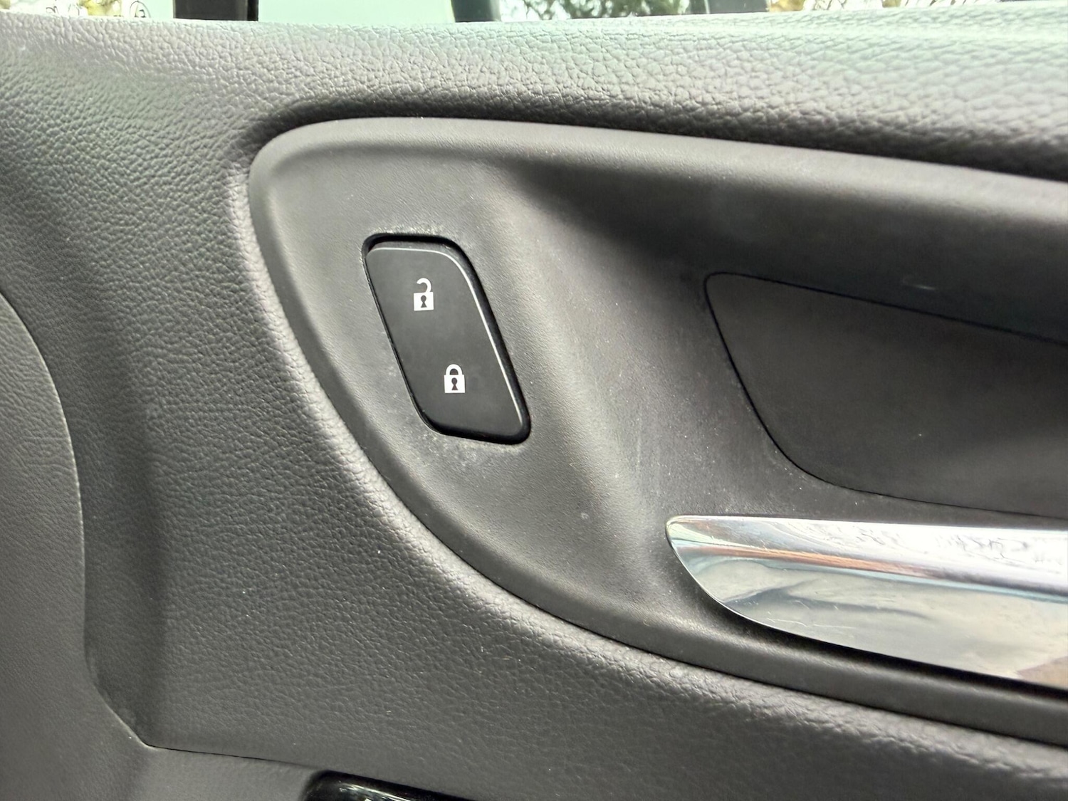 Used Vauxhall Astra for sale - 77807875: Photo 23