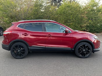 Used Nissan Qashqai 2017 for sale - 79677641: Photo