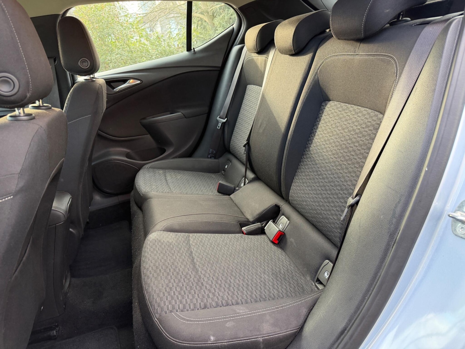 Used Vauxhall Astra for sale - 77242452: Photo 11