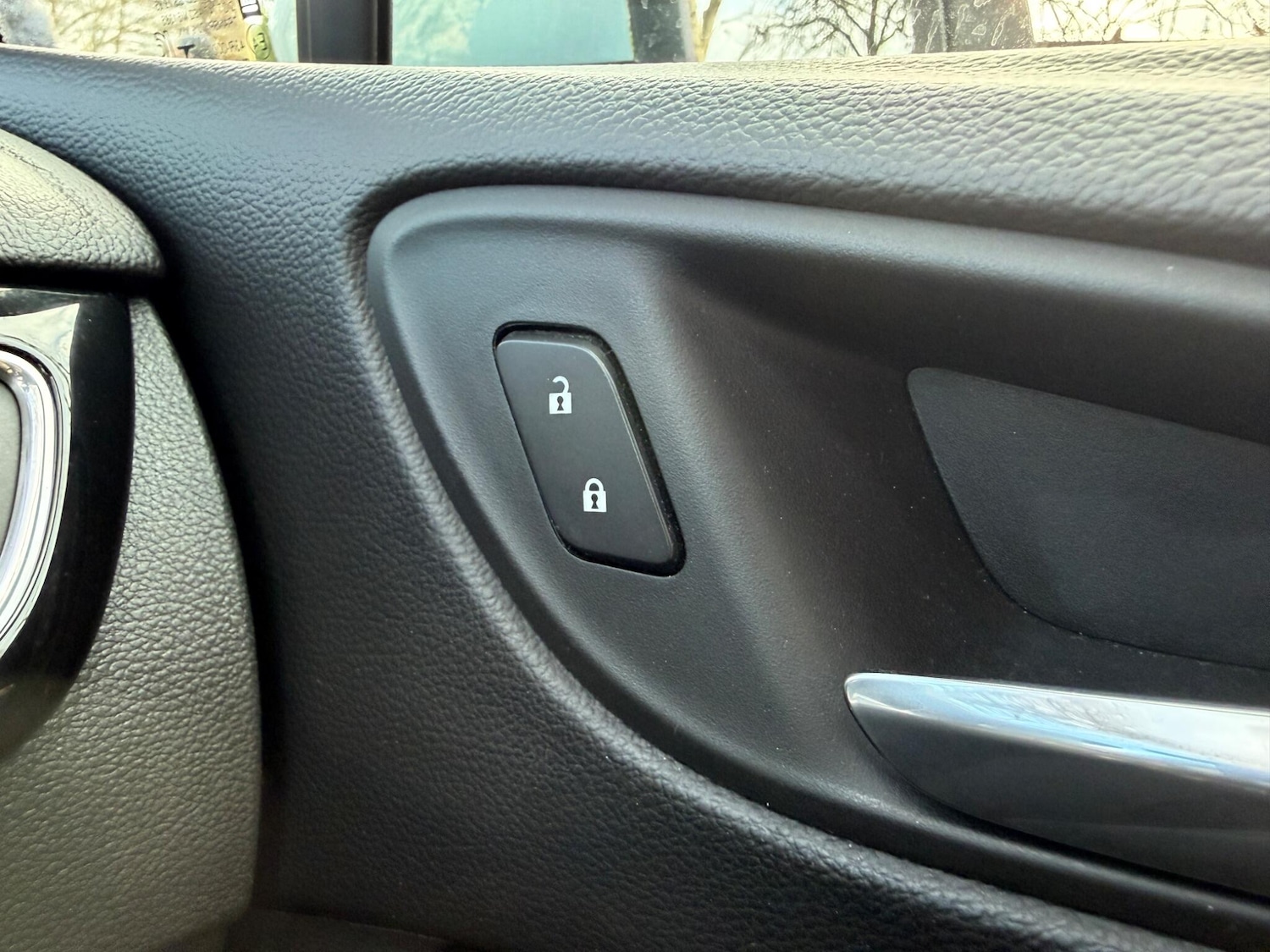 Used Vauxhall Astra for sale - 77242452: Photo 22