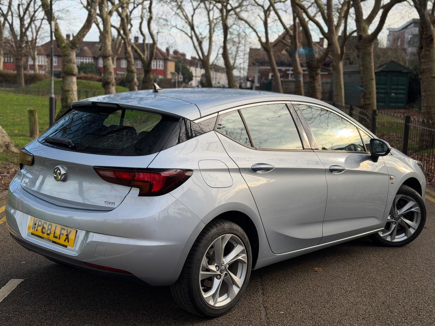 Used Vauxhall Astra for sale - 77242452: Photo 7