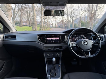 Used Volkswagen Polo 2020 for sale - 77130767: Photo