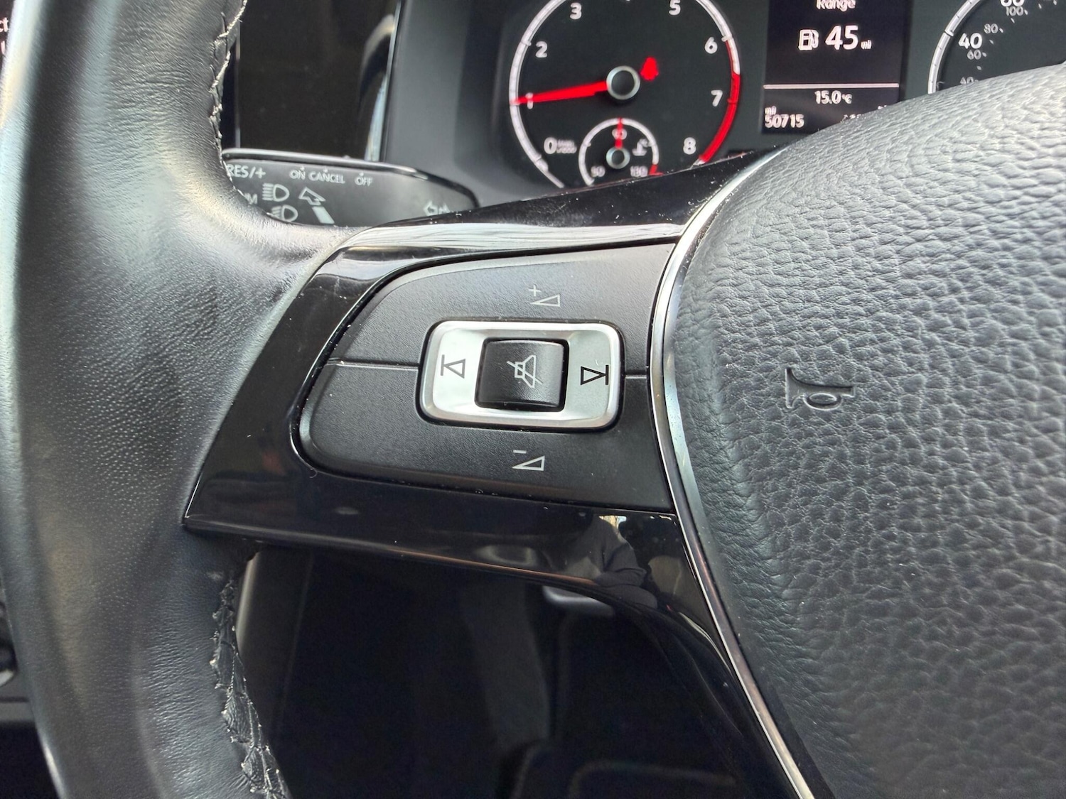 Used Volkswagen Polo 2018 for sale - 77722941: Photo 24