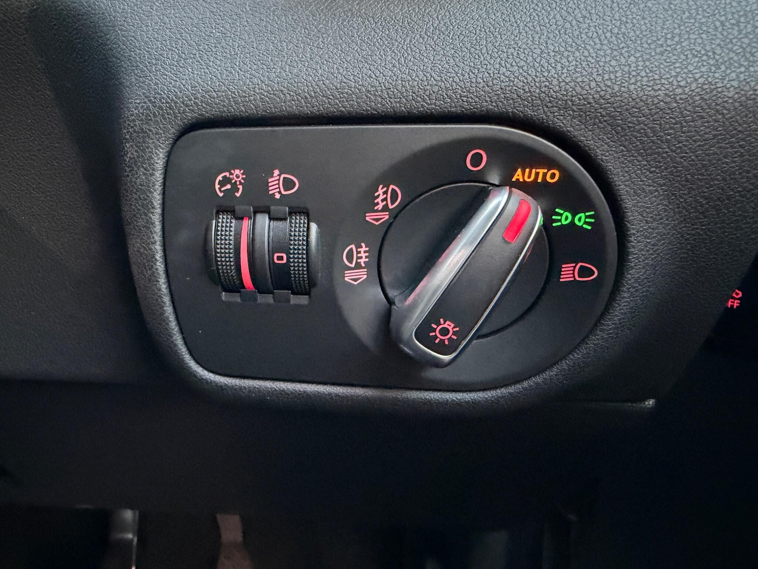 Used Audi A1 2013 for sale - 77101830: Photo 23