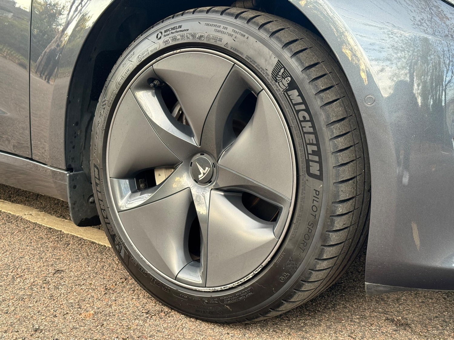 Used Tesla Model 3 2020 for sale - 77020835: Photo 23