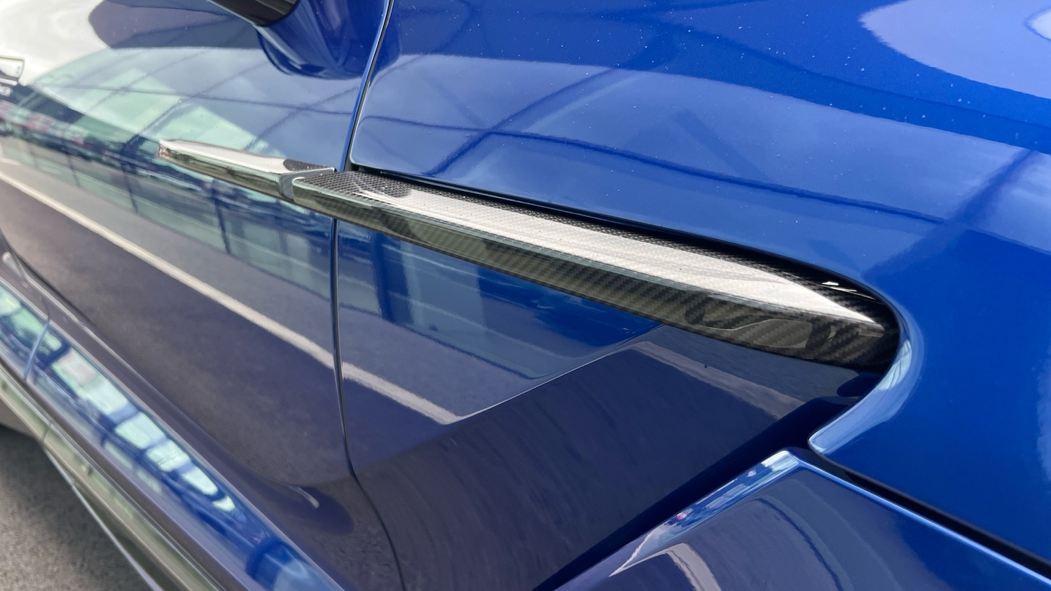 Used Aston Martin DBX 2025 for sale - 76455008: Photo 23