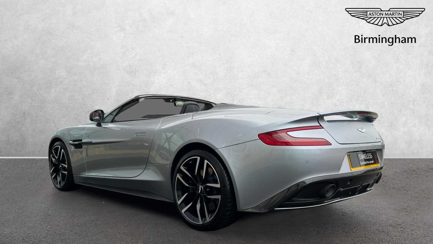 Used Aston Martin Vanquish 2015 for sale - 77572515: Photo 2