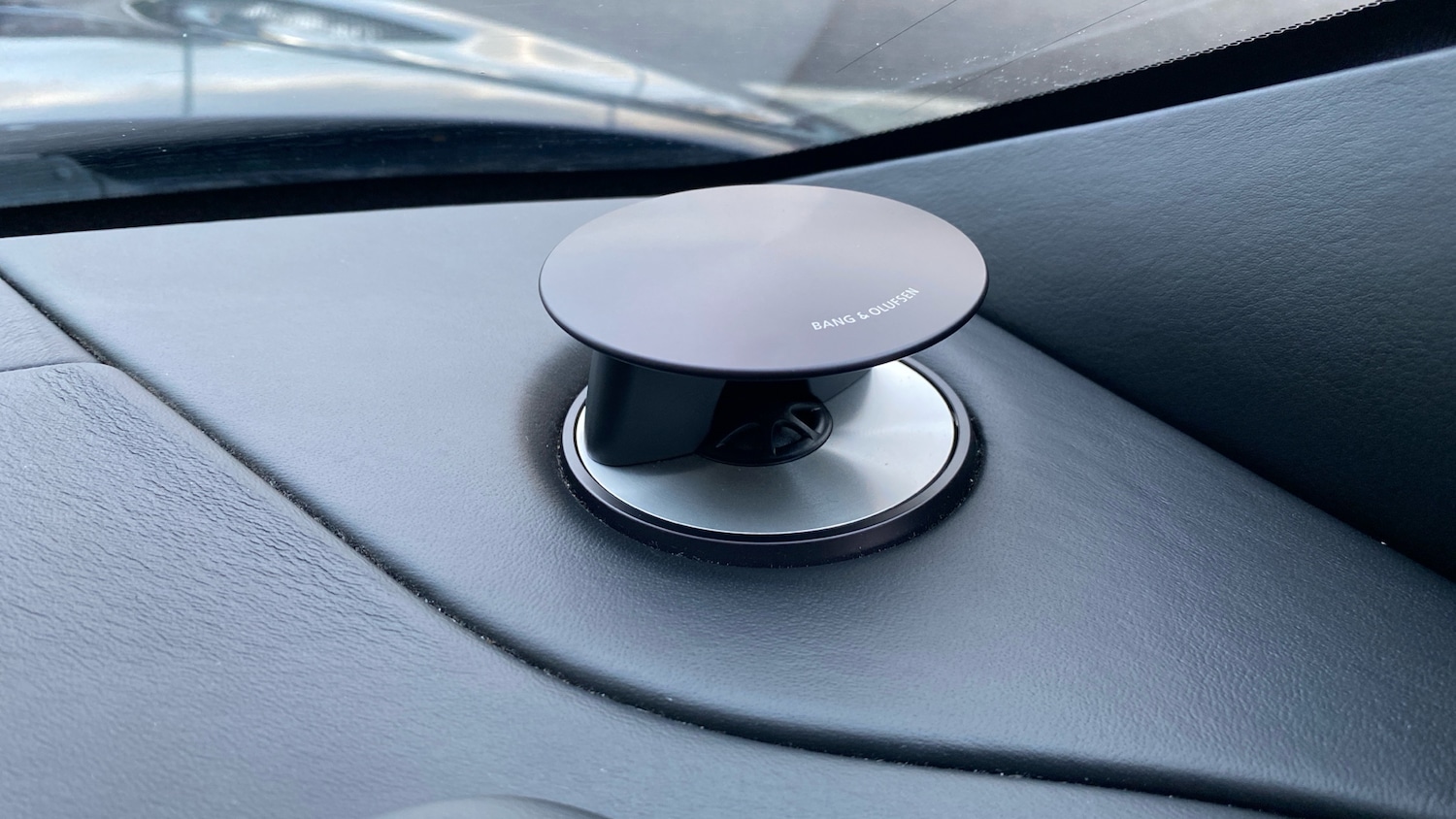 Used Aston Martin DB11 2019 for sale - 76784847: Photo 22