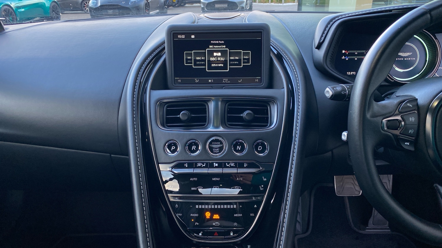 Used Aston Martin DB11 2019 for sale - 76784847: Photo 9