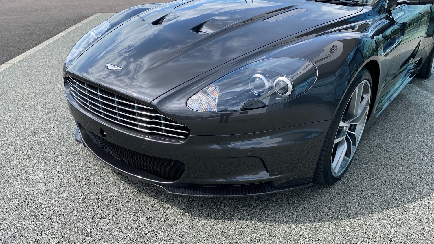Used Aston Martin DBS for sale - 76699573: Photo 15