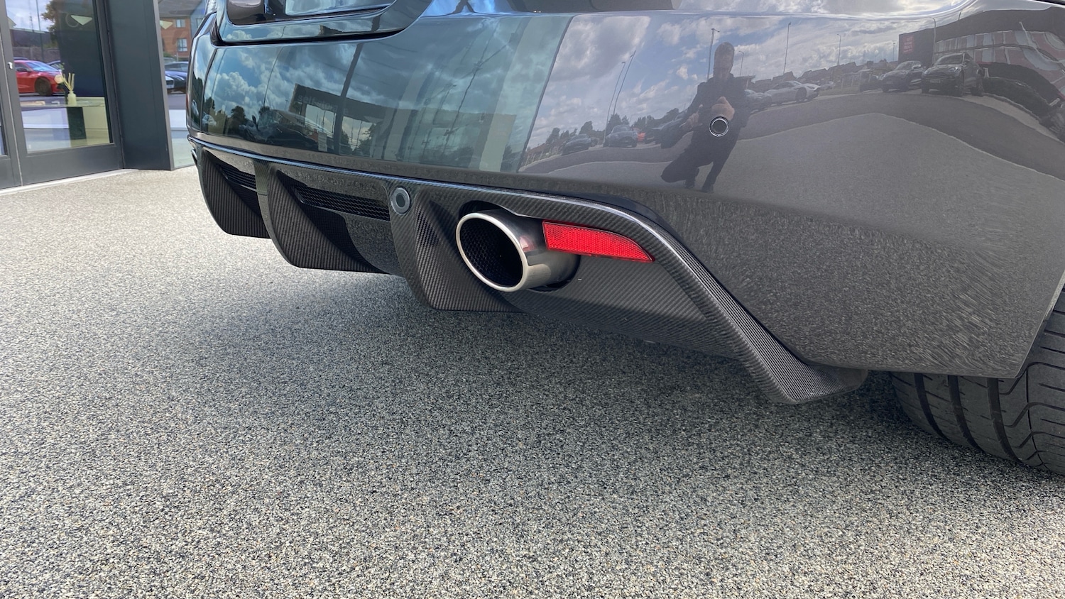 Used Aston Martin DBS for sale - 76699573: Photo 25