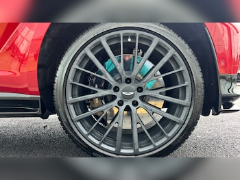 Used Aston Martin DBX 2025 for sale - 77595088: Photo