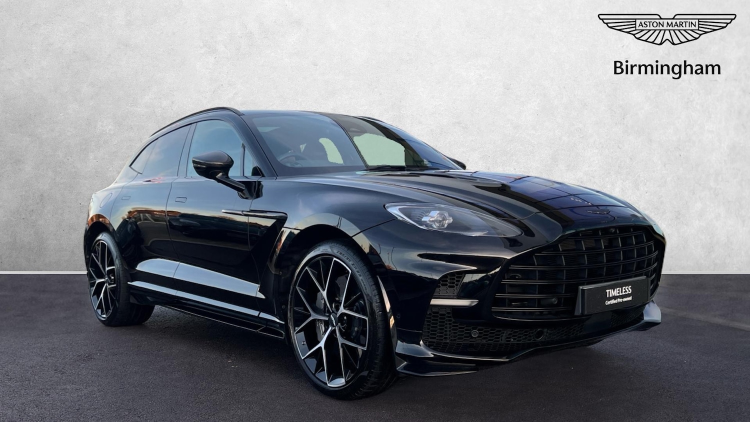 Used Aston Martin DBX for sale - 76910971: Photo 1