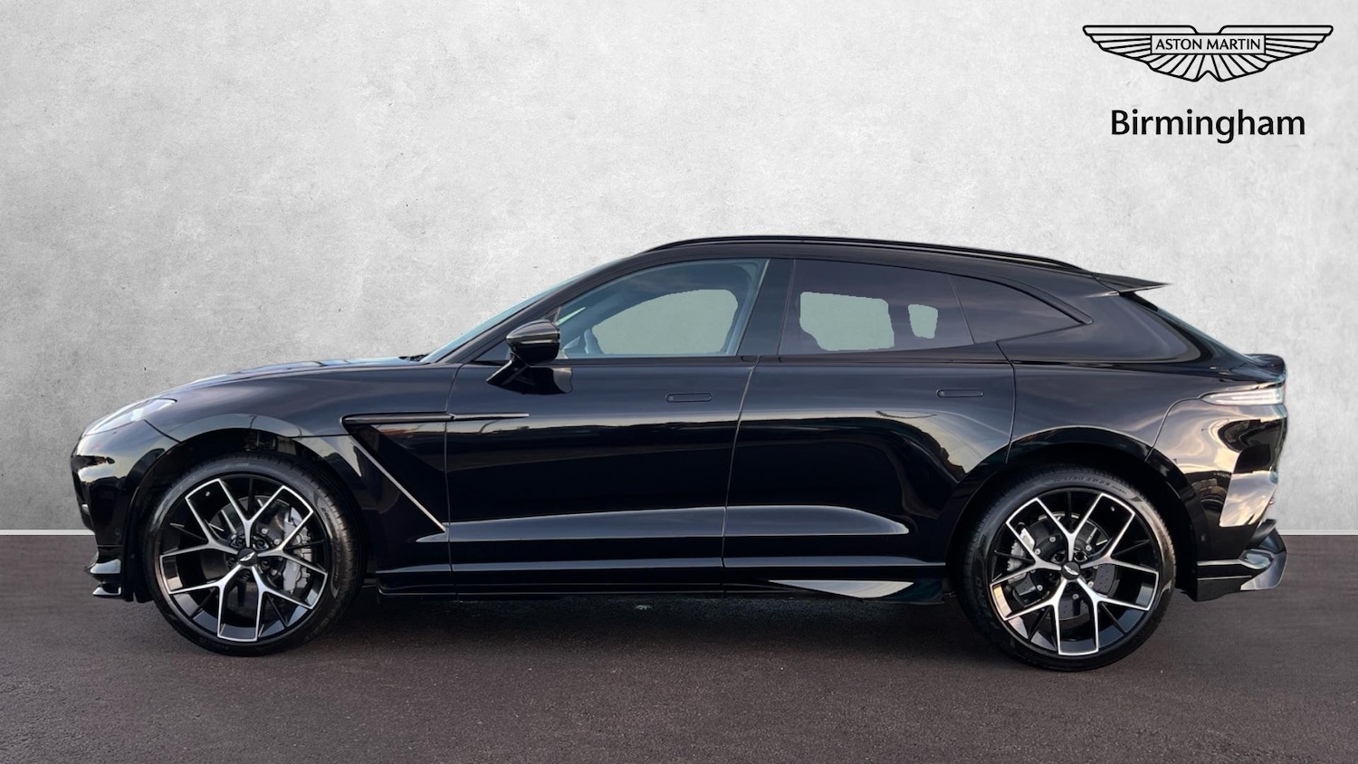 Used Aston Martin DBX for sale - 76910971: Photo 12