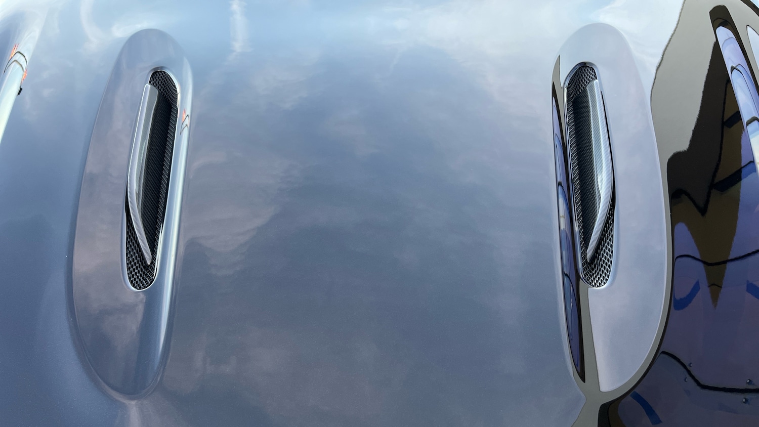 Used Aston Martin DBX for sale - 76910971: Photo 20