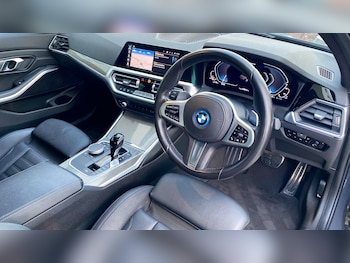 Used BMW 3 Series 2022 for sale - 76324934: Photo
