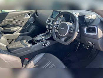 Used Aston Martin Vantage 2019 for sale - 75575306: Photo