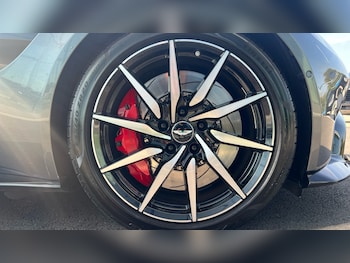 Used Aston Martin Vantage 2019 for sale - 75575306: Photo