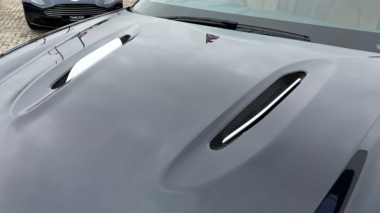 Used Aston Martin DBX 2022 for sale - 78154759: Photo 16