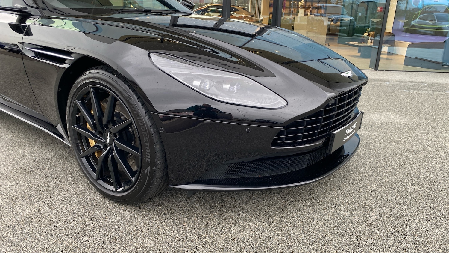 Used Aston Martin DB11 for sale - 77409409: Photo 15