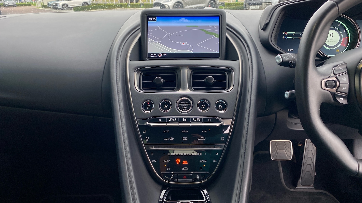 Used Aston Martin DB11 for sale - 77409409: Photo 9