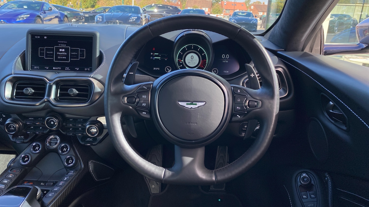 Used Aston Martin Vantage for sale - 76186960: Photo 10