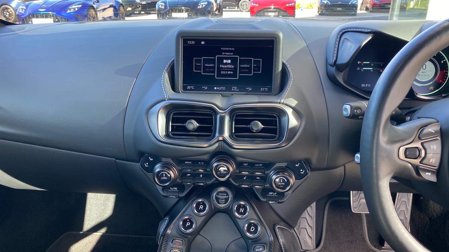 Used Aston Martin Vantage for sale - 76186960: Photo 9