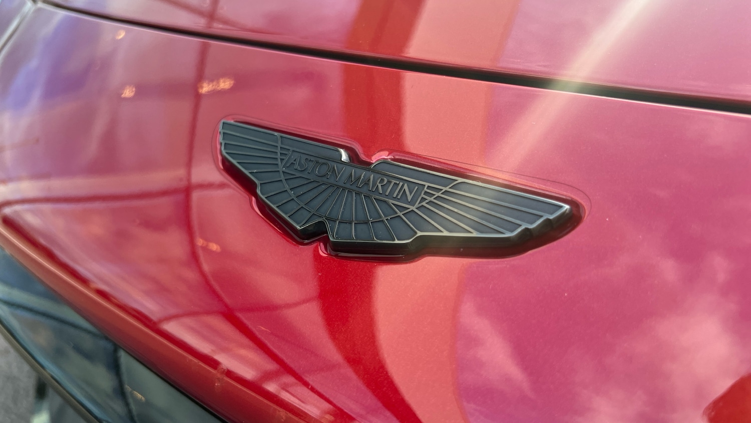 Used Aston Martin Vantage for sale - 76186957: Photo 14