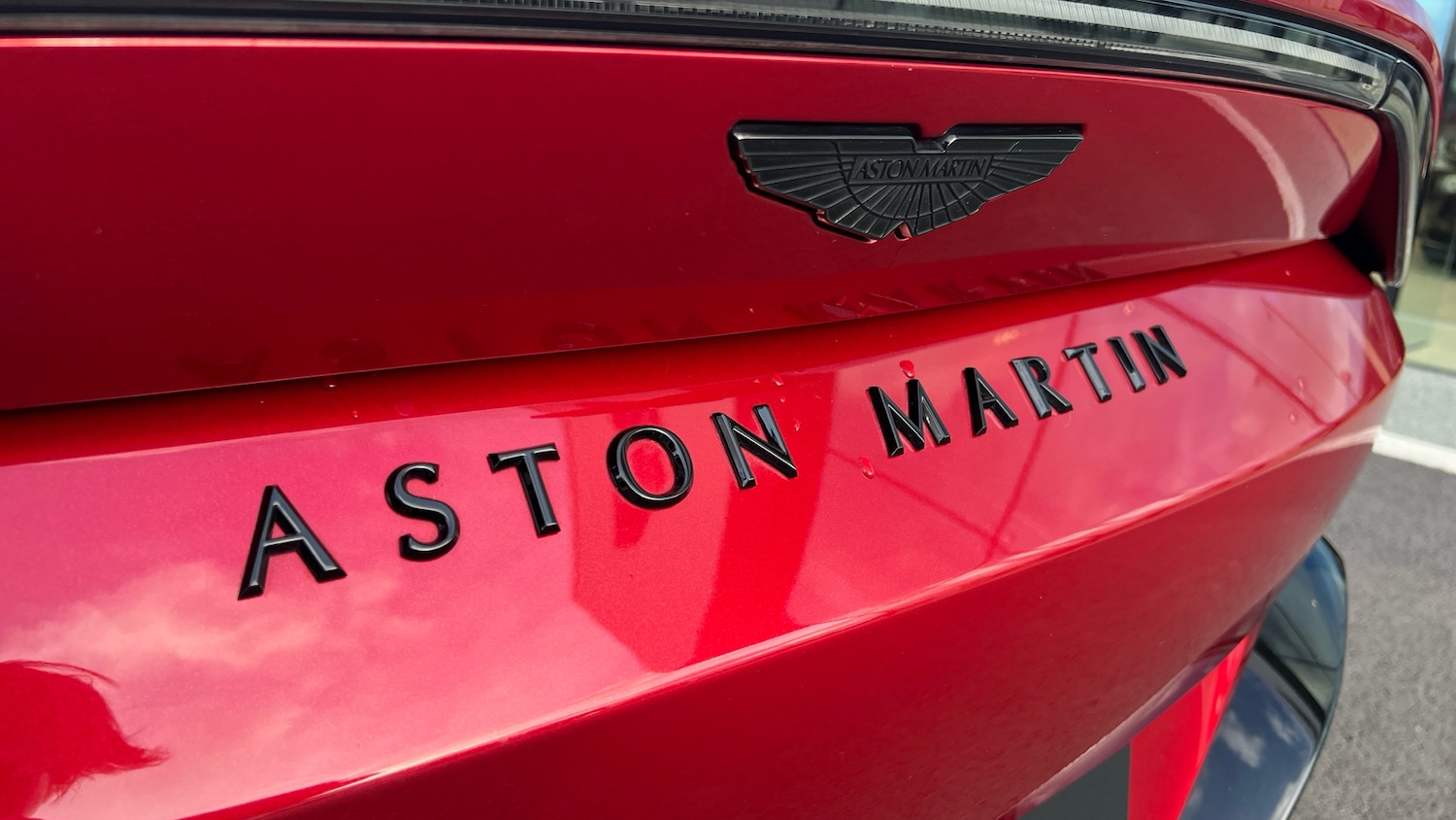 Used Aston Martin Vantage for sale - 76186957: Photo 16