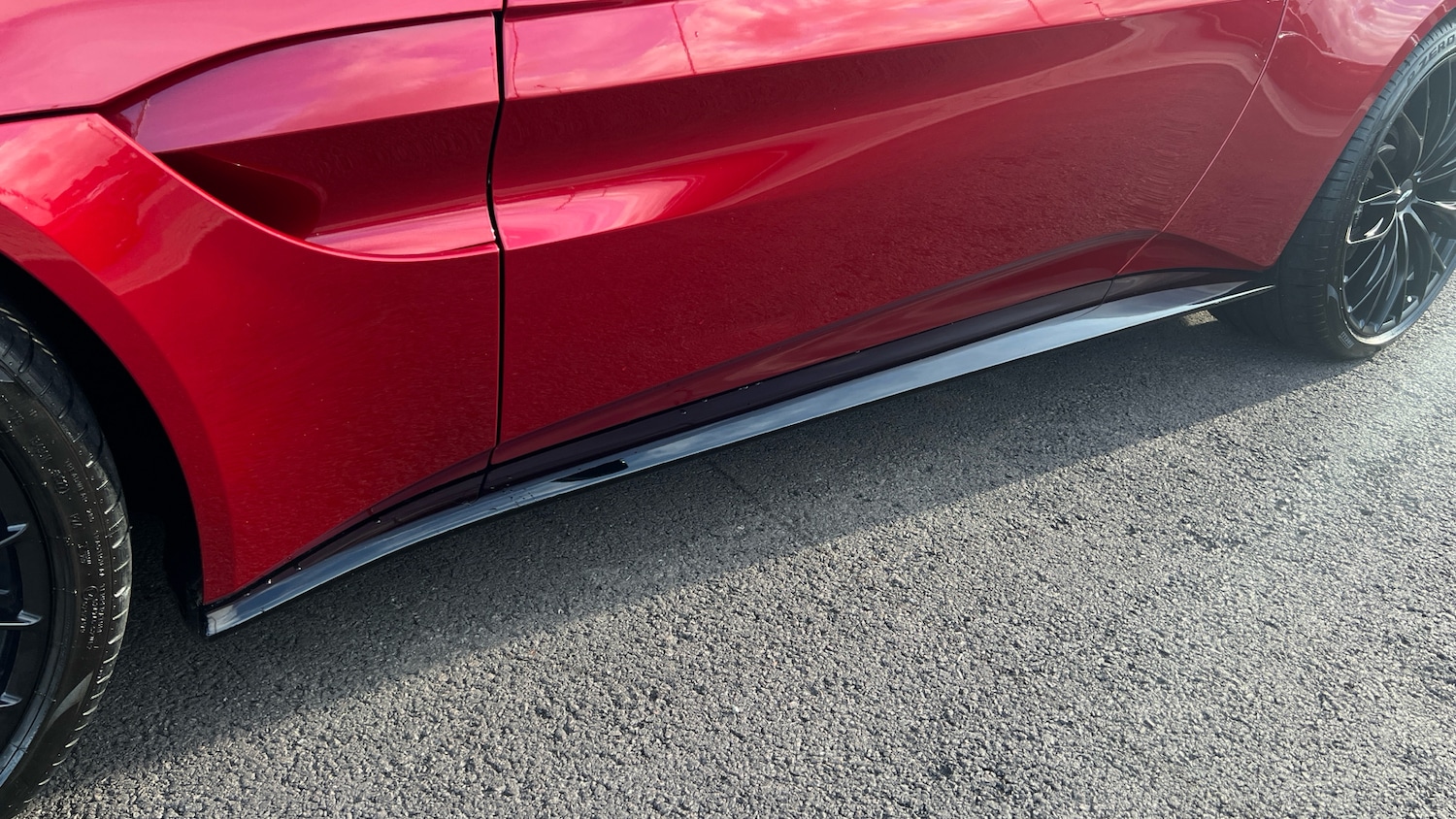 Used Aston Martin Vantage for sale - 76186957: Photo 18