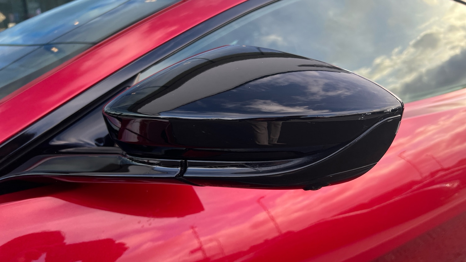 Used Aston Martin Vantage for sale - 76186957: Photo 21
