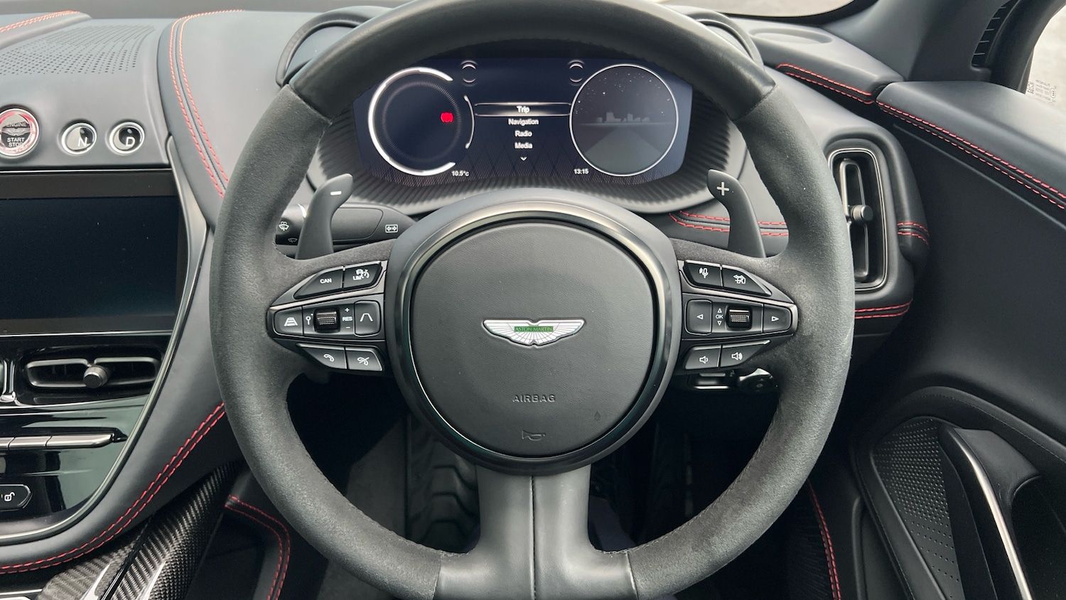 Used Aston Martin DBX 2023 for sale - 77303461: Photo 10