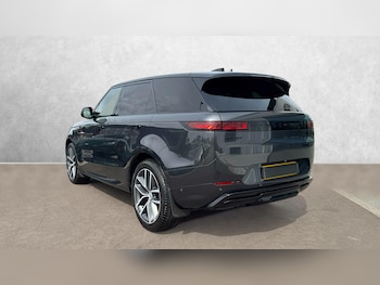 Used Land Rover Range Rover Sport 2024 for sale - 79552091: Photo