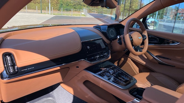 Used Aston Martin DBX 2025 for sale - 75718442: Photo 24