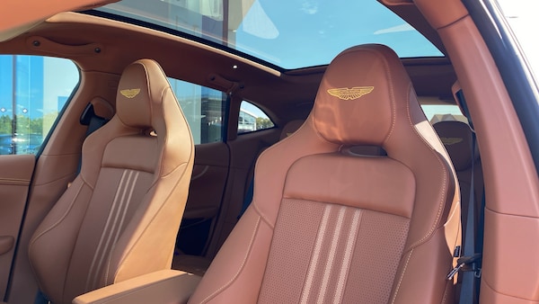 Used Aston Martin DBX 2025 for sale - 75718442: Photo 25