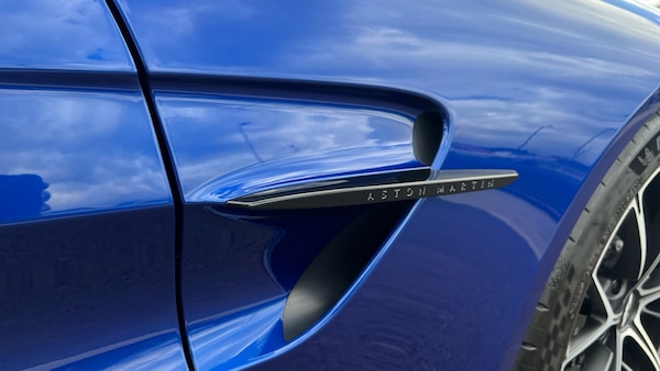 Used Aston Martin Vantage 2024 for sale - 75668280: Photo 15