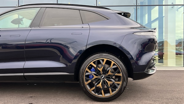 Used Aston Martin DBX 2021 for sale - 76198039: Photo 16