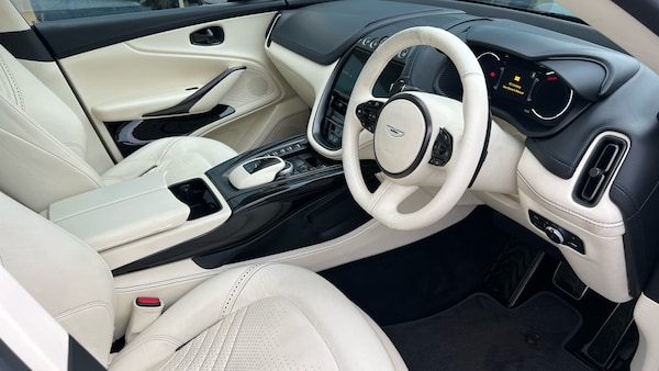 Used Aston Martin DBX 2021 for sale - 76198039: Photo 3