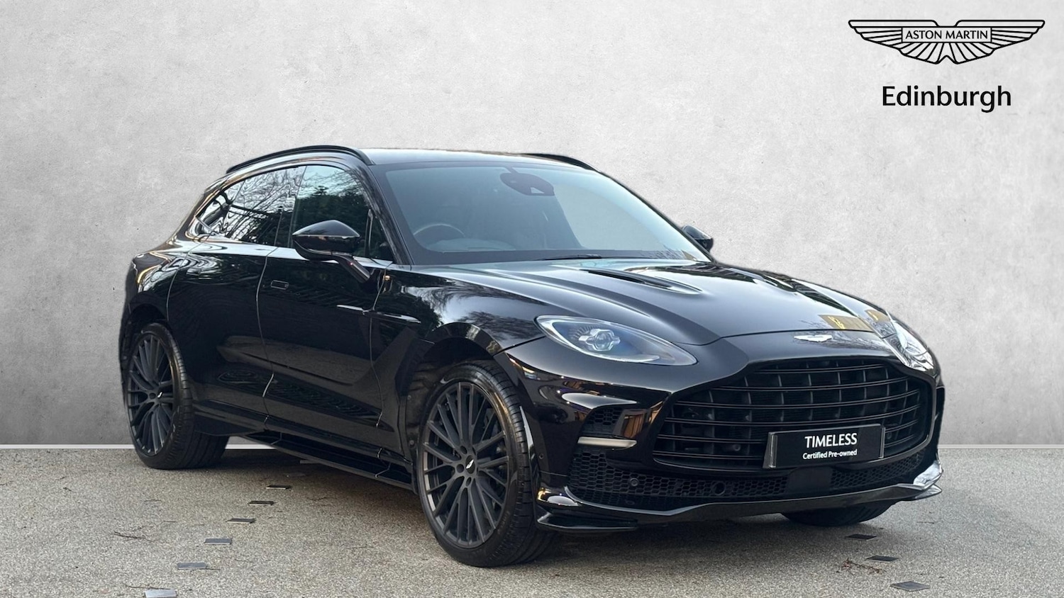 Used Aston Martin DBX 2023 for sale - 76910968: Photo 1