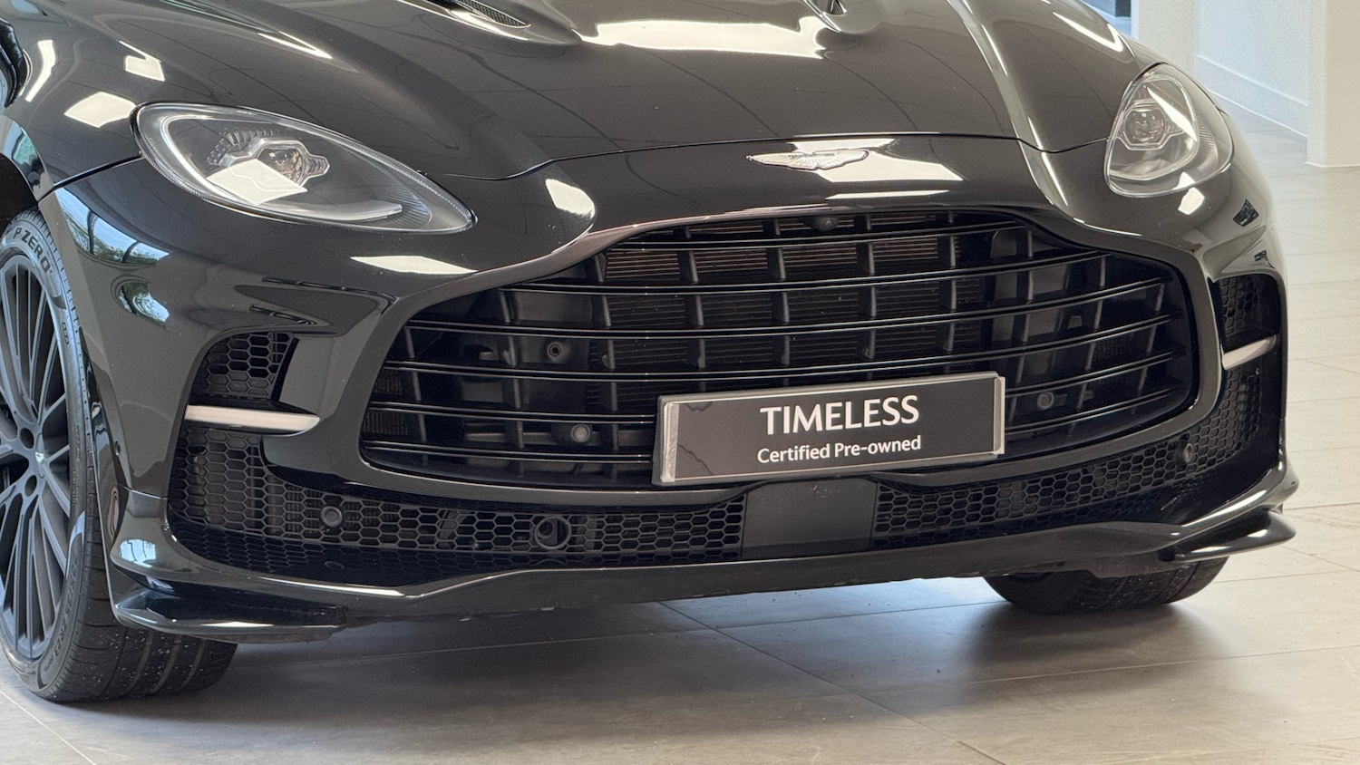 Used Aston Martin DBX 2023 for sale - 76910968: Photo 17