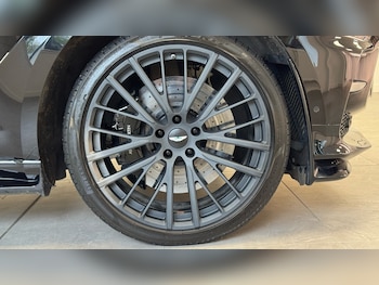 Used Aston Martin DBX 2023 for sale - 76910968: Photo