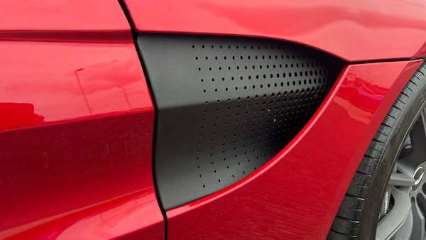 Used Aston Martin Vantage 2019 for sale - 76267605: Photo 17