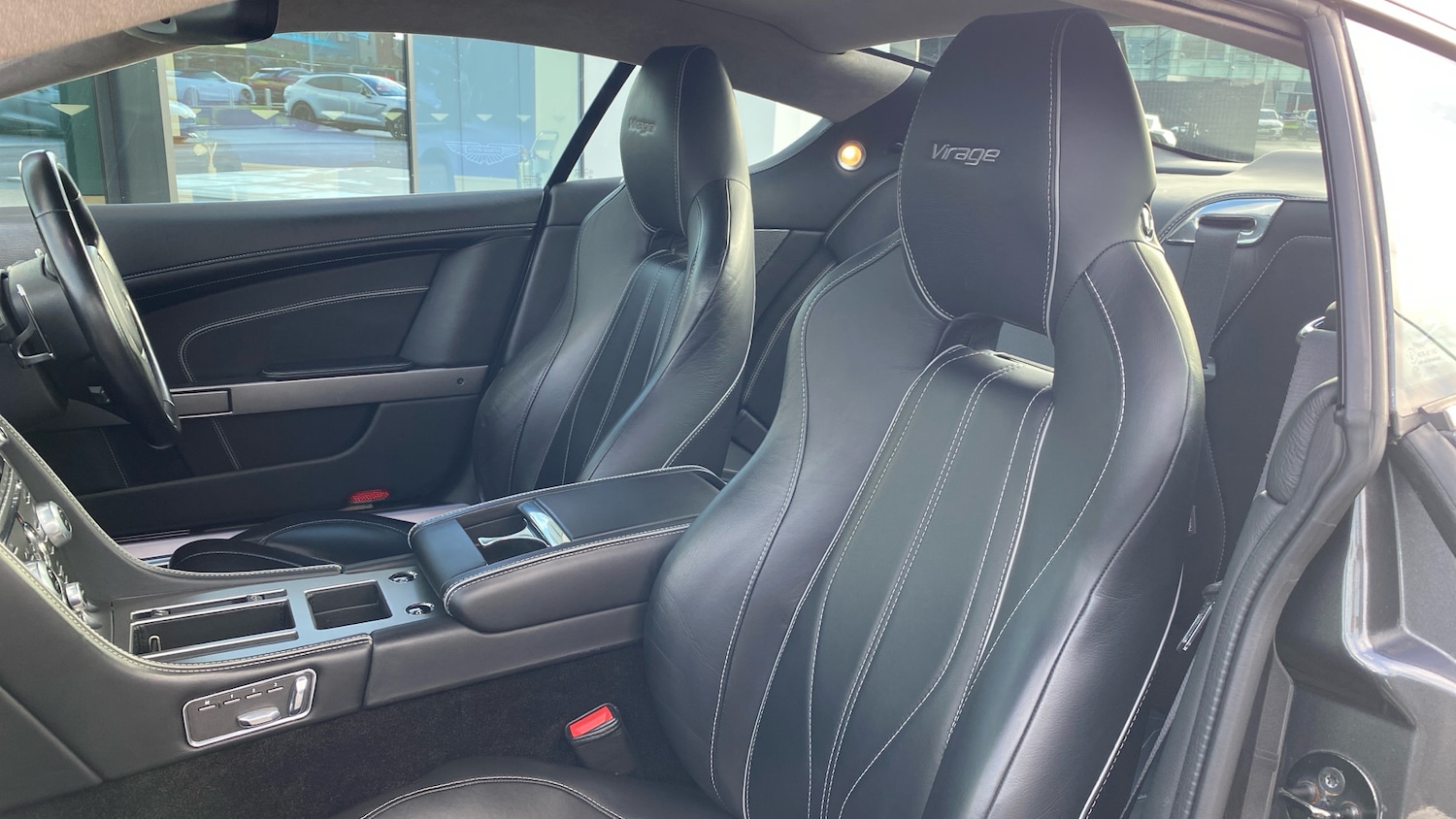 Used Aston Martin Virage 2012 for sale - 76536419: Photo 21