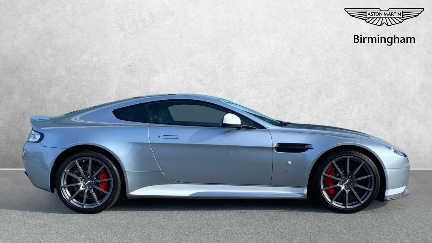 Used Aston Martin Vantage 2016 for sale - 77668257: Photo 12